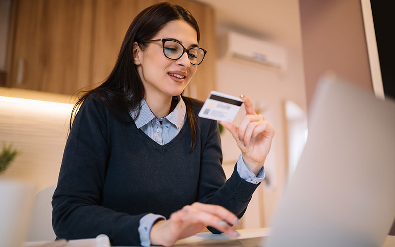 Ecommerce Sales Acceleration - Commerce Media